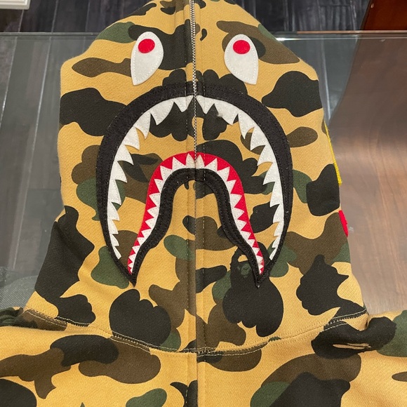 BAPE SWEATER HOODIE - Picture 2 of 4